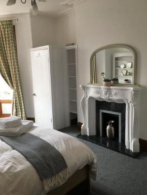 Jesmond Upper Apartment